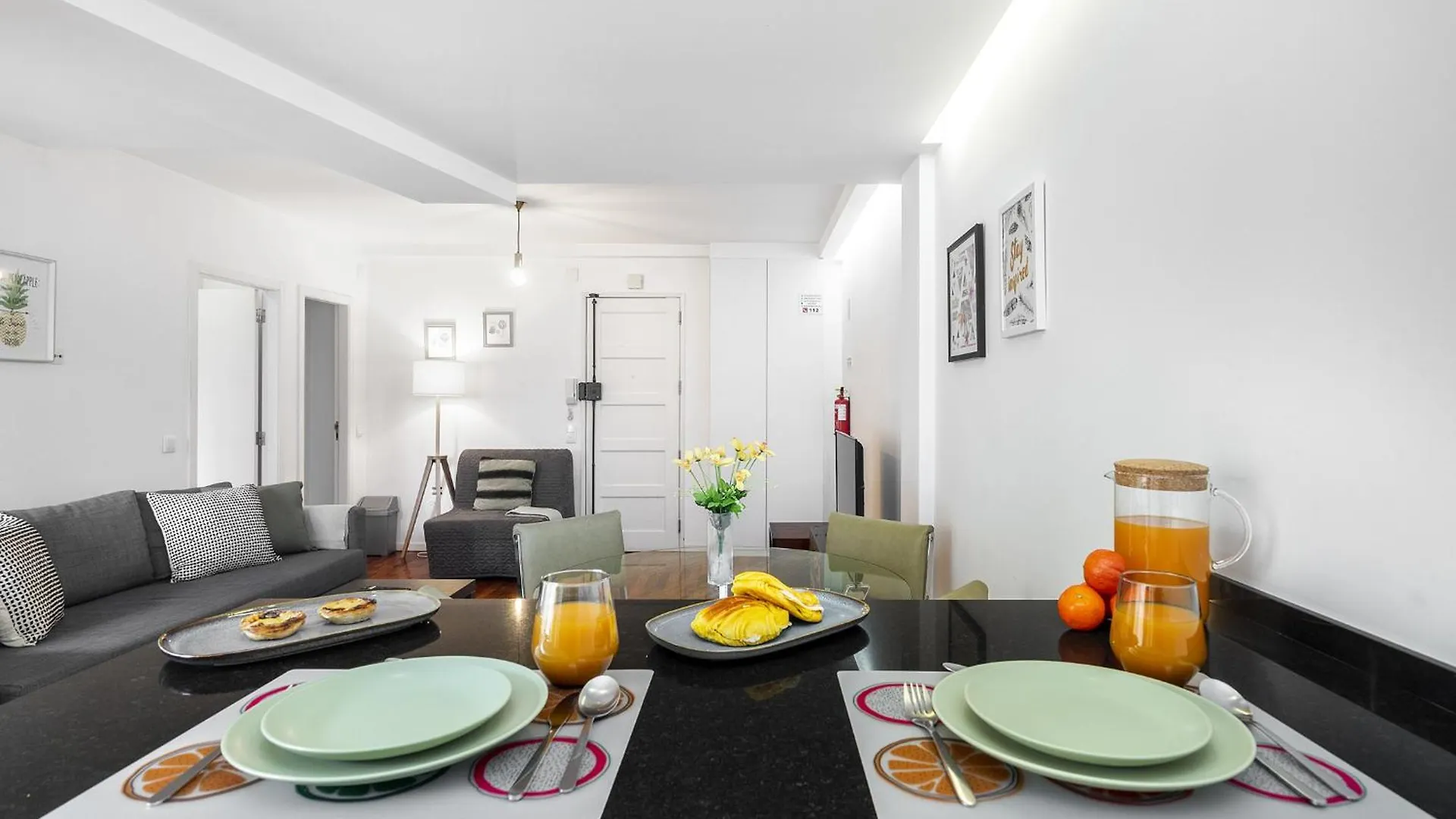 Whome Central City Serenity: Entrecampos Terrace Haven Lisboa Lejlighed